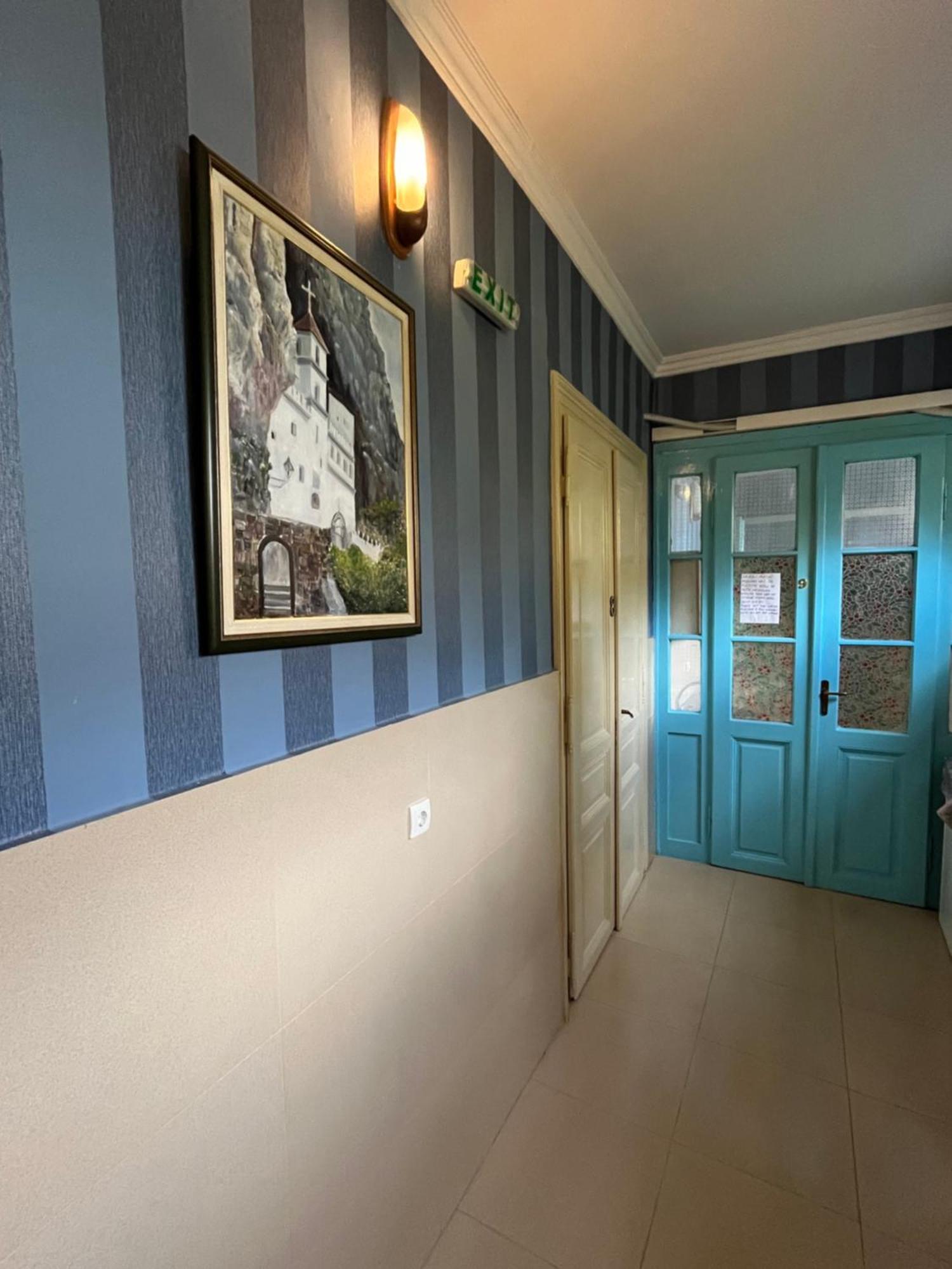 Sobe Sa Sopstvenim Kupatilom Private Rooms Bathroom In Center Novi Sad Eksteriør billede